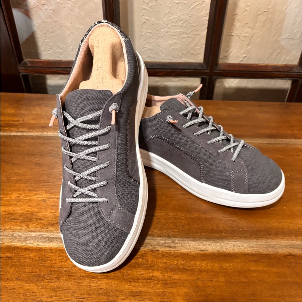 Hey Dudes! Gray Canvas Women’s Sneakers Size 11